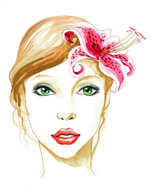 Saçında kırmızı lily çiçek güzel sarışın kadınla