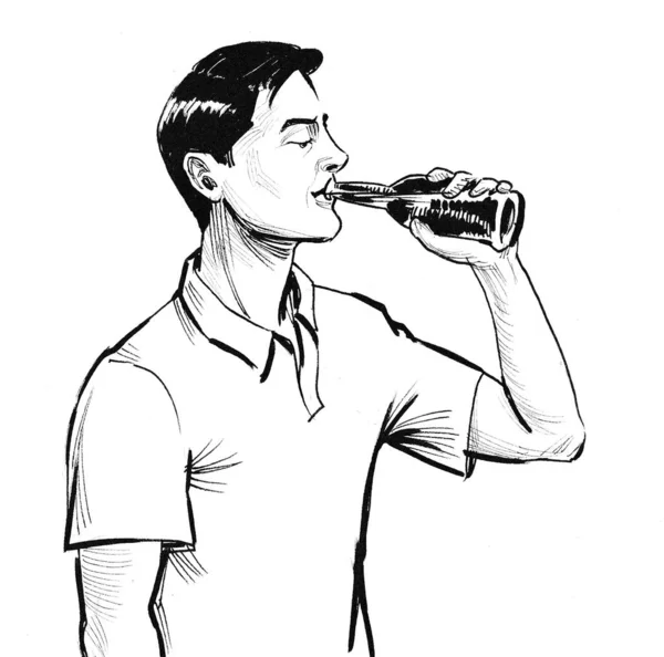 若い男が瓶からビールを飲む 墨と白のドローイング — ストック写真