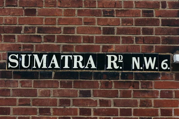 Sumatra Road Street Sign, Londen — Stockfoto