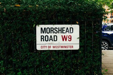 Morshead Road sokak tabelası, Londra
