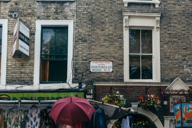 Portabello Road isim işareti, Londra