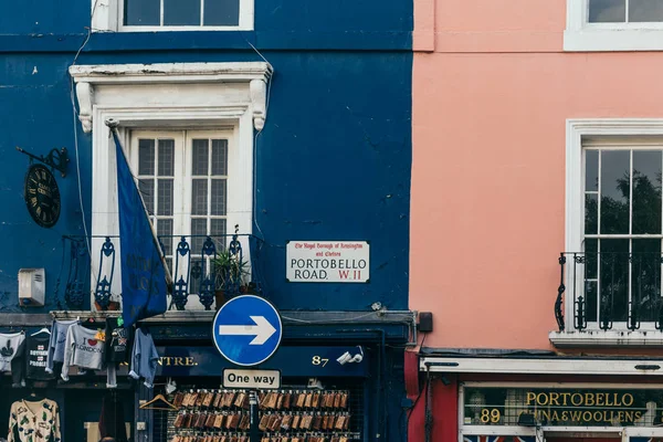 Portabello Road isim işareti, Londra