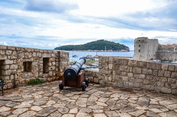 Canon Stadsmuren Dubrovnik Kroatië — Stockfoto