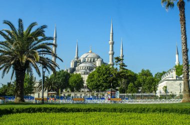 İstanbul 'daki mavi cami, hindi.