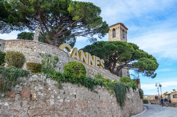 Panorma Sign ve City Of Cannes, Fransa
