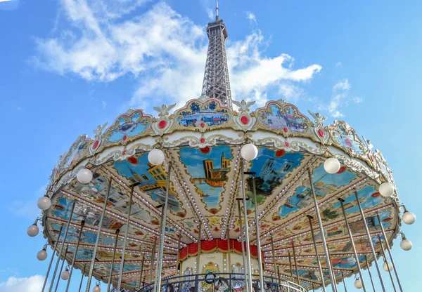 파리에 있는 놀이공원과 에펠탑, 프란시스 — 스톡 사진