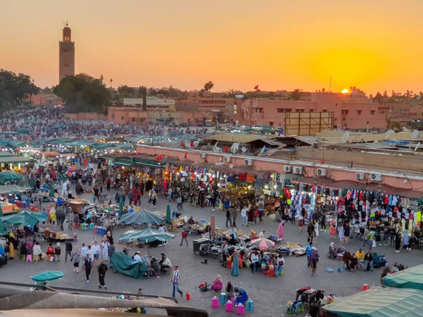 Die marrakesch, marokkanische souks in der medina — Stockfoto