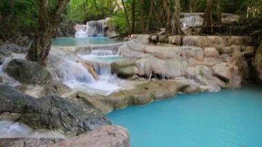 Erawan Şelalesi (dolly shot), Kanchanaburi, Tayland
