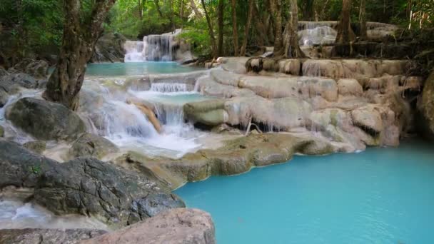 Erawan Waterfall Dolly Shot Kanchanaburi Tailandia — Vídeo de stock