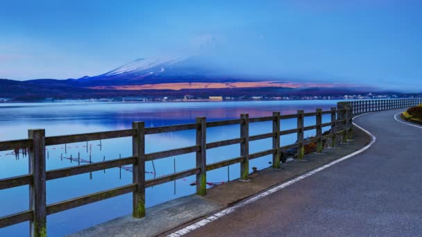 Timelapse Puesta Luna Salida Del Sol Sobre Fuji Lago Yamanaka — Vídeos de Stock