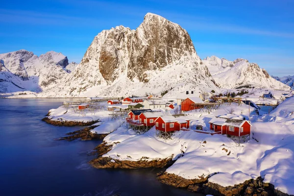 Kış mevsimlerinde Hamnoy Köyü, Lofoten Adaları, Norveç