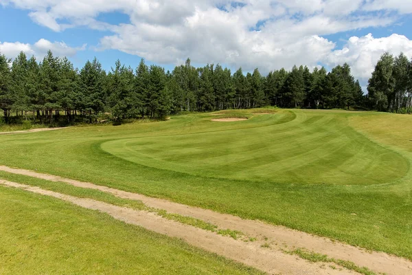 Sommer Landschaft Golfplatz Panorama und Hintergrund — Stockfoto