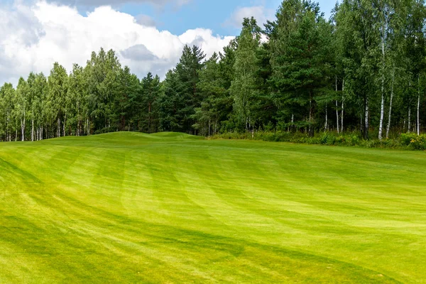 Paisaje de verano campo de golf panorama y fondo —  Fotos de Stock