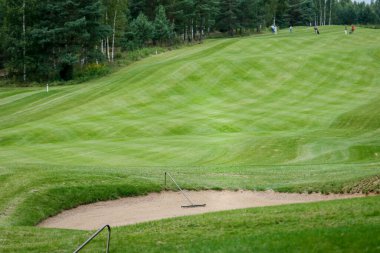 Golf sahasındaki sığınak engeli