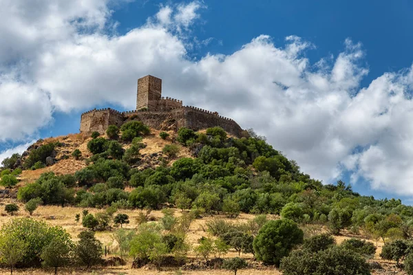 Castle Alconchel Ancient Fortress Located Extremadura Spain — Stock Photo, Image