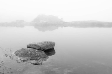 Barruecos 'un doğal alanındaki manzara. Extremadura. İspanya.