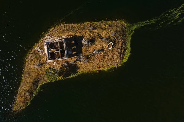 Pequeña Isla Con Antigua Casa Abandonada Pantano Alcántara Extremadura España — Foto de Stock