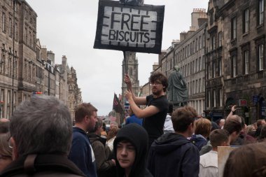 Edinburgh Festival Fringe 3-27 August 2018.Festival of street theater in Edinburgh an international festival organized in Edinburgh since 1947. The idea of the first festival was to fill up the divisions in the world, especially after the recent war clipart