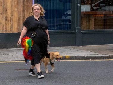 Glasgow 'un Onur Madalyası 19 Temmuz 2025. Glasgow, İskoçya sokaklarında. Kelvingrove Park 'tan başlayarak şehir merkezine gitti ve Barrowland Park' ta LGBTQ + insanları desteklemek için bitirdi. 