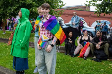 Glasgow 'un Onur Madalyası 19 Temmuz 2025. Glasgow, İskoçya sokaklarında. Kelvingrove Park 'tan başlayarak şehir merkezine gitti ve Barrowland Park' ta LGBTQ + insanları desteklemek için bitirdi. 