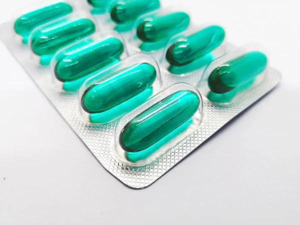 Concepto Medicación Salud Muchas Cápsulas Verdes Ibuprofeno 400 Aisladas Sobre — Foto de Stock