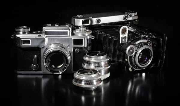 Two Vintage Cameras Lens Black Background — Stock Photo, Image