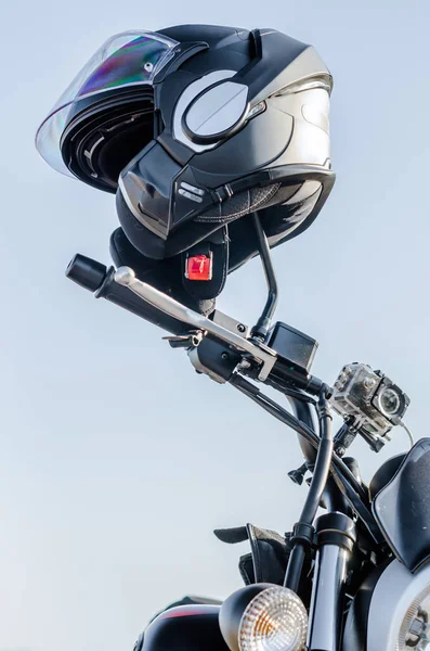 Motorcycle Helmet Motorcycle Rudder Blue Sky Background — Stock Photo, Image