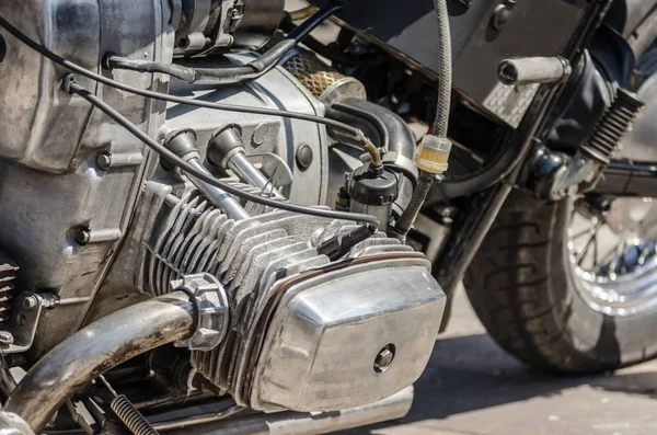 Vecchio motore moto chopper da vicino — Foto Stock