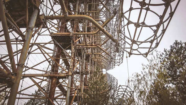 Радиолокационная антенна Даг на Чернобыльской Украине — стоковое фото