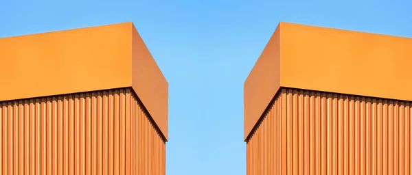 Pared Naranja Edificio Moderno Sobre Fondo Cielo Azul Patrón Fondo — Foto de Stock