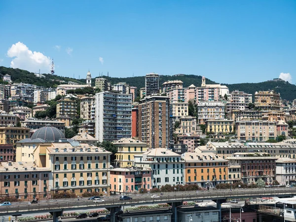 Panoramisch uitzicht over Genua — Stockfoto