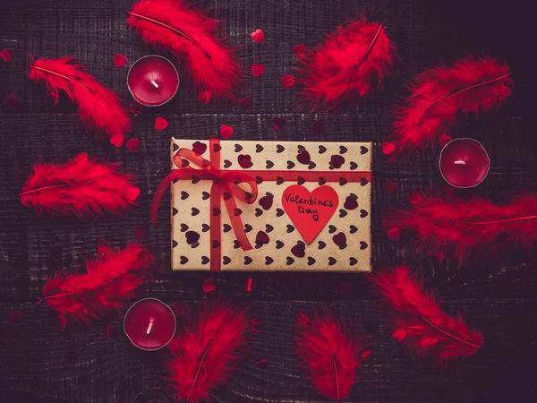 Красочный Завязанный Лентой Коробка Подарком День Святого Валентина Записка Нежными — стоковое фото