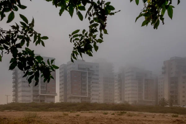 Bostadsområde Morgonen Dimma Sommaren Israel Ashkelon — Stockfoto