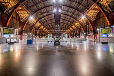 Tren istasyonu inşa. Belçika Antwerp Ekim 2018