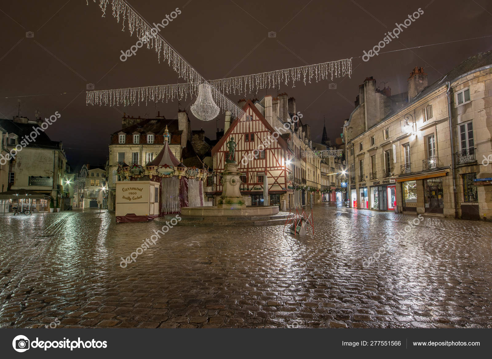 Dijon Main City Province Burgundy France December 18 Rain Stock Photo Image By C Yuridondish Hotmail Com