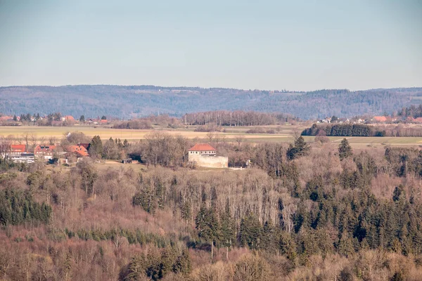 Little village and little castle in the middle of the german cou — Stock Photo, Image