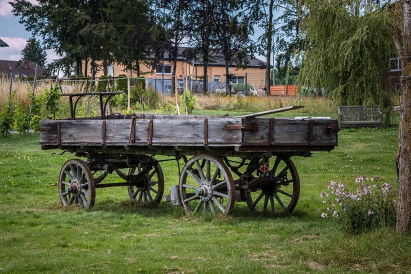Velho Vagão Madeira Para Cavalos Gado Para Transportar Coisas — Fotografia de Stock