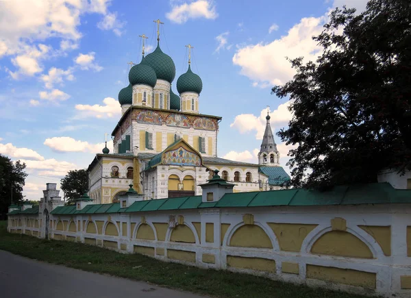 图塔耶夫镇鲍里索格莱布侧 基督复活大教堂 1652 1678 雅罗斯拉夫尔地区 俄罗斯 — 图库照片