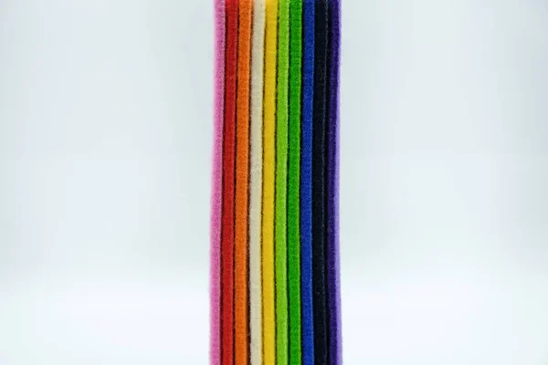 Paleta Cores Arco Íris Isolada Superfície Camadas Coloridas Fibra Prensada — Fotografia de Stock