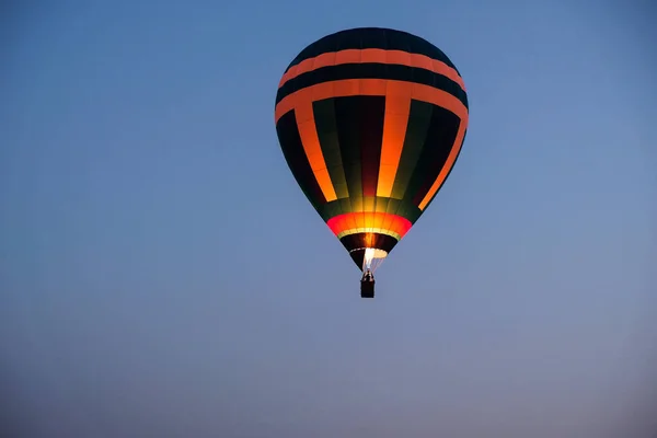 Postal Con Globo Cielo Nocturno —  Fotos de Stock