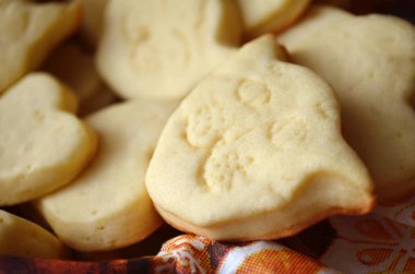 Kedi şeklinde kurabiye