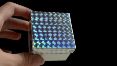 El gökkuşağı Scotch kapağı ile beyaz hediye kutusu, DIY fikir, sadece gösteren