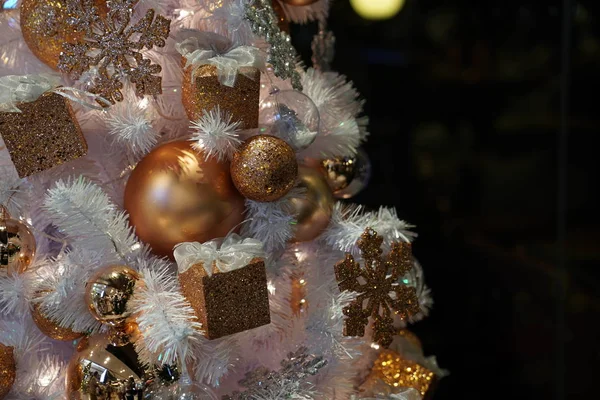 Kerstmis Goud Themadecoratie Met Boog Gift Box — Stockfoto