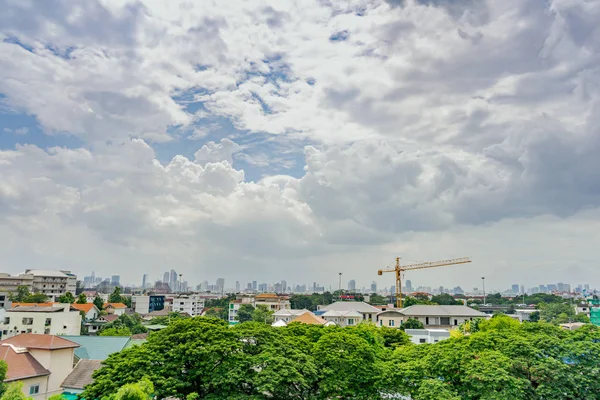 泰国曼谷 2018年8月22日 曼谷城市景观镇地区与周围的建筑在开放的天空 — 图库照片