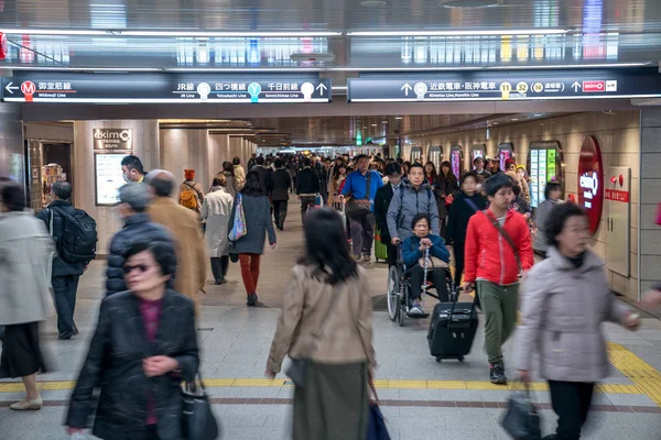 Namba District Osaka Japan Mar 2018 Japanse Passagiers Liep Rond — Stockfoto