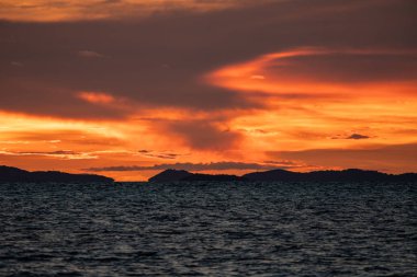 Amazing Twilight deniz ve plaj Munnok Adası, Tayland.