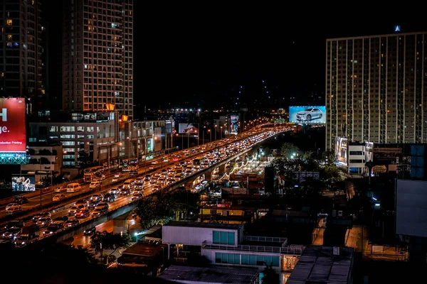 BANGKOK, TAILANDIA - 30 Nov, 2016: El nombre de la autopista de Tailandia S — Foto de Stock