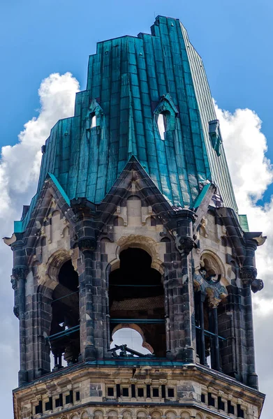 Kurfürstendamm Kościoła Pamięci Cesarza Wilhelma Jest Symboliczne Centrum Berlina Zachodniego — Zdjęcie stockowe