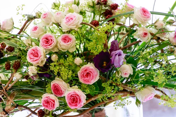 Bouquet Beautiful Pink White Roses — Stock Photo, Image