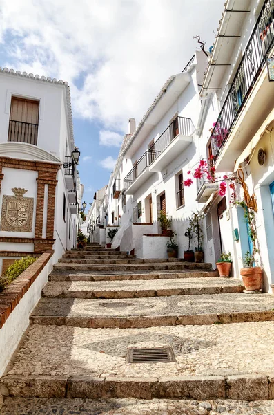 Estreito Íngreme Beco Pavimentado Frigiliana Uma Antiga Aldeia Moura Acima — Fotografia de Stock